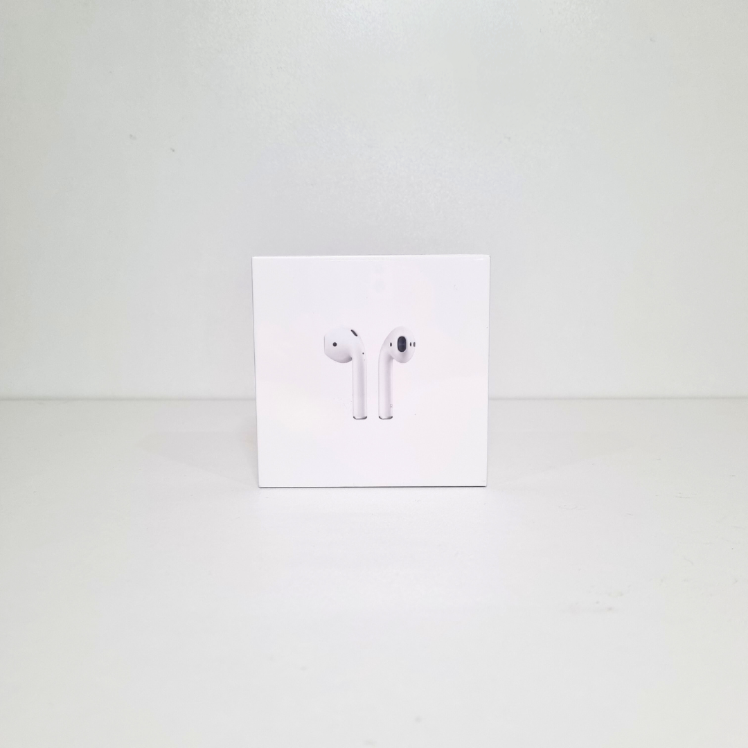 apple airpods 2 with charging case white