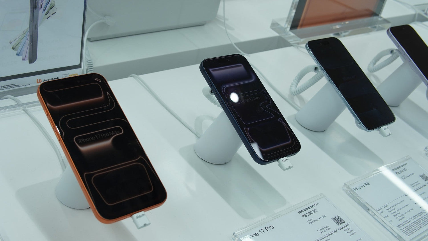 Apple's iPhone 18 Pro Models Revealed at 2026 Event!