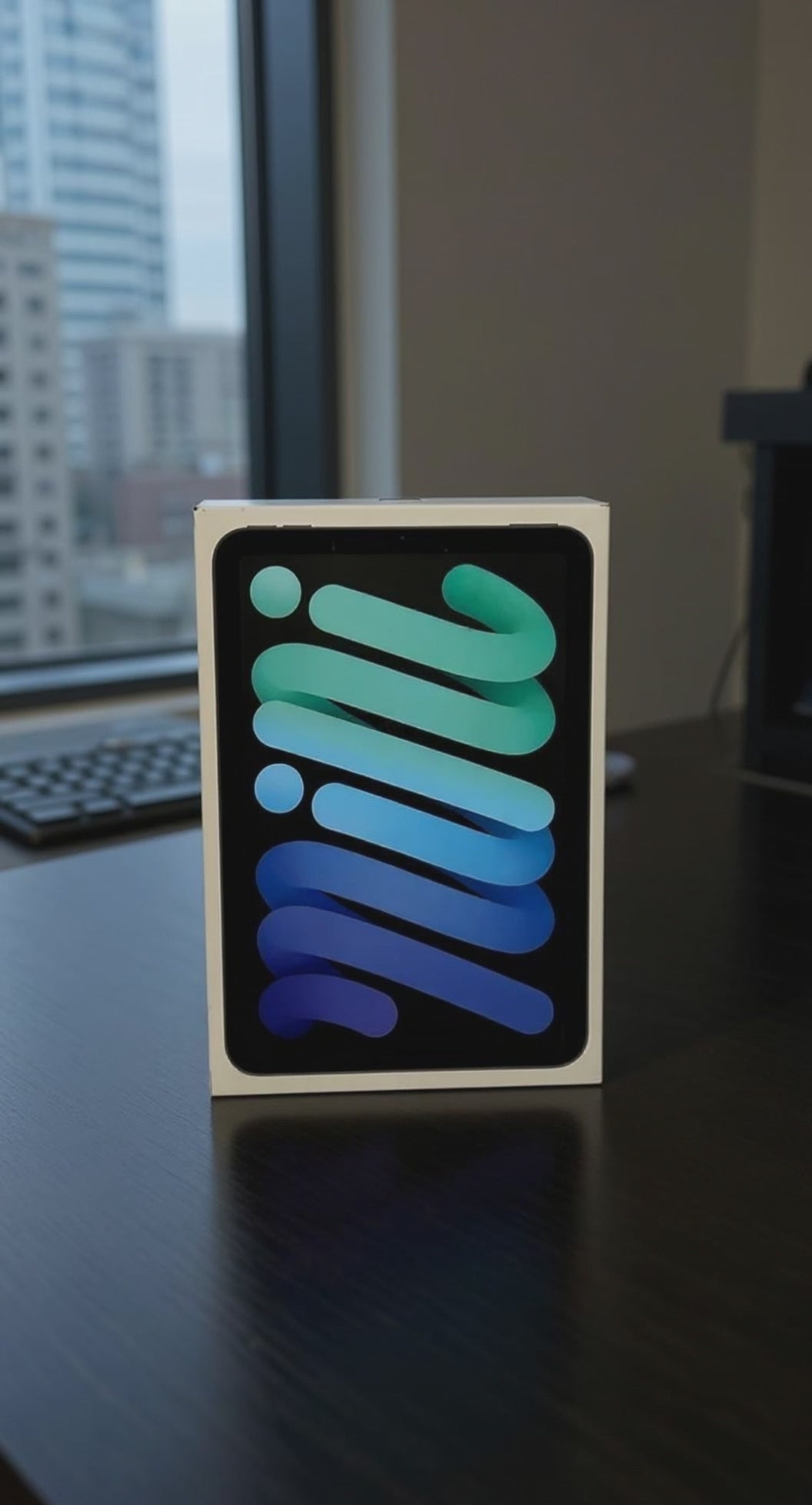 Load video: iPad Mini 7